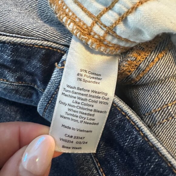 Talbots Barely Boot Jeans in Emma Dark Wash 8 - Picture 12 of 13